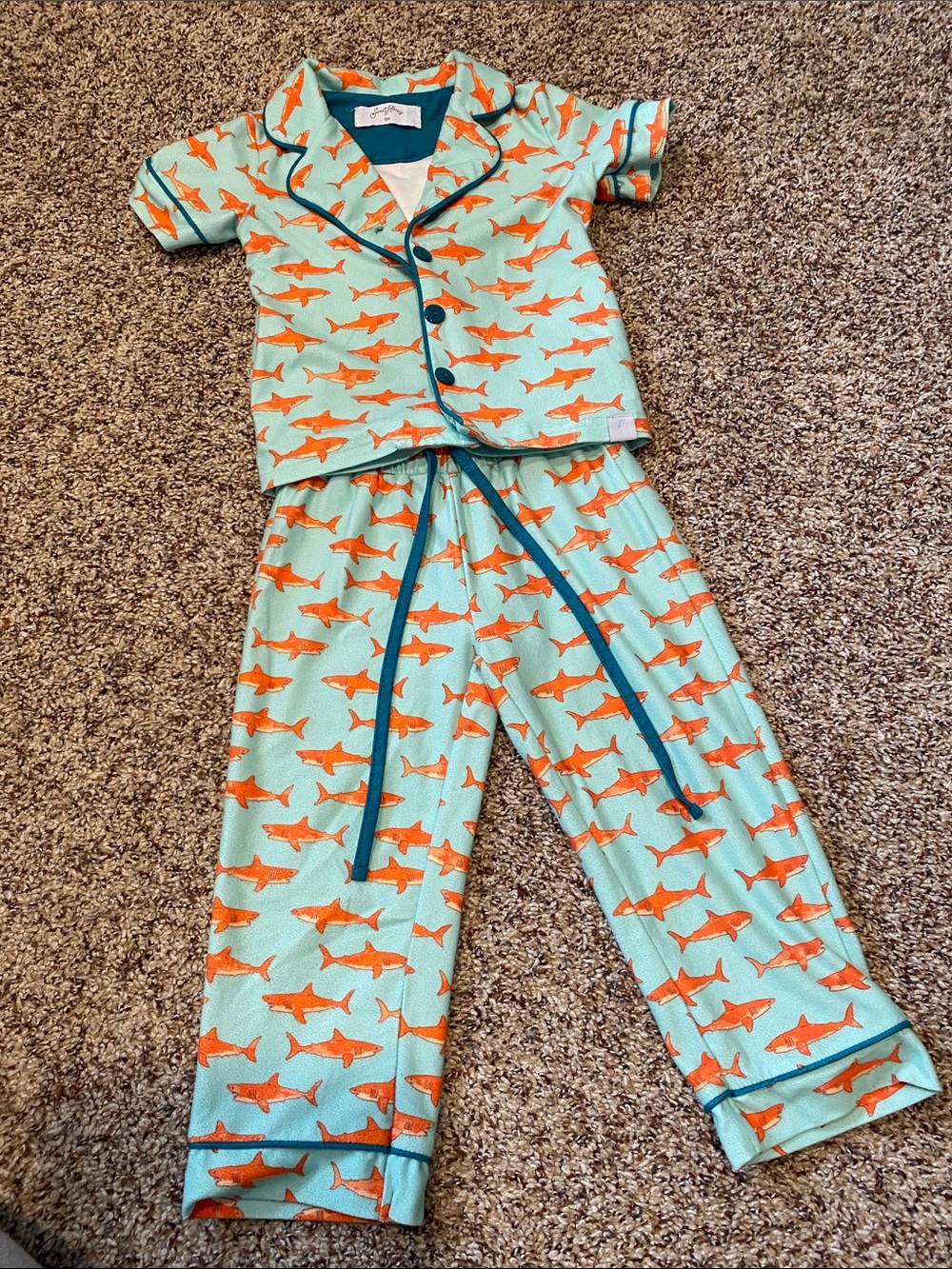 Kids' Sweethoney Mint & Orange Shark Pajama Set - Brand: